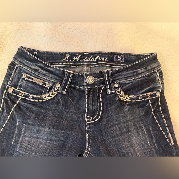 LA Idol USA Dark Wash Bootcut Jeans - Picture 4 of 5